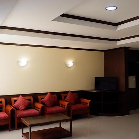 Auychai Grand Hotel Lang Suan Exterior photo