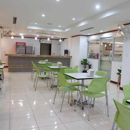 Auychai Grand Hotel Lang Suan Exterior photo